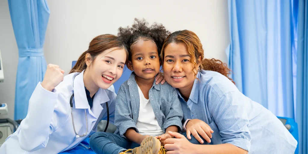 Managing Chronic Illness with Expert Home Care Plans